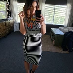 Black and white striped pencil skirt